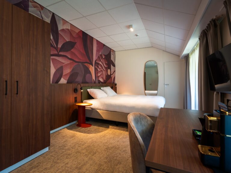 BakovicArchitects_Fletcher_Hoenderloo_Bedroom_view_02